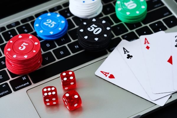 Proses verifikasi KYC dan keamanan aplikasi uncrossable rush
